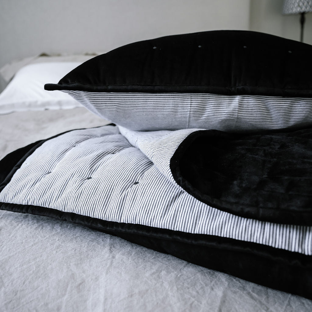 Dainty Black Cotton Velvet Throw