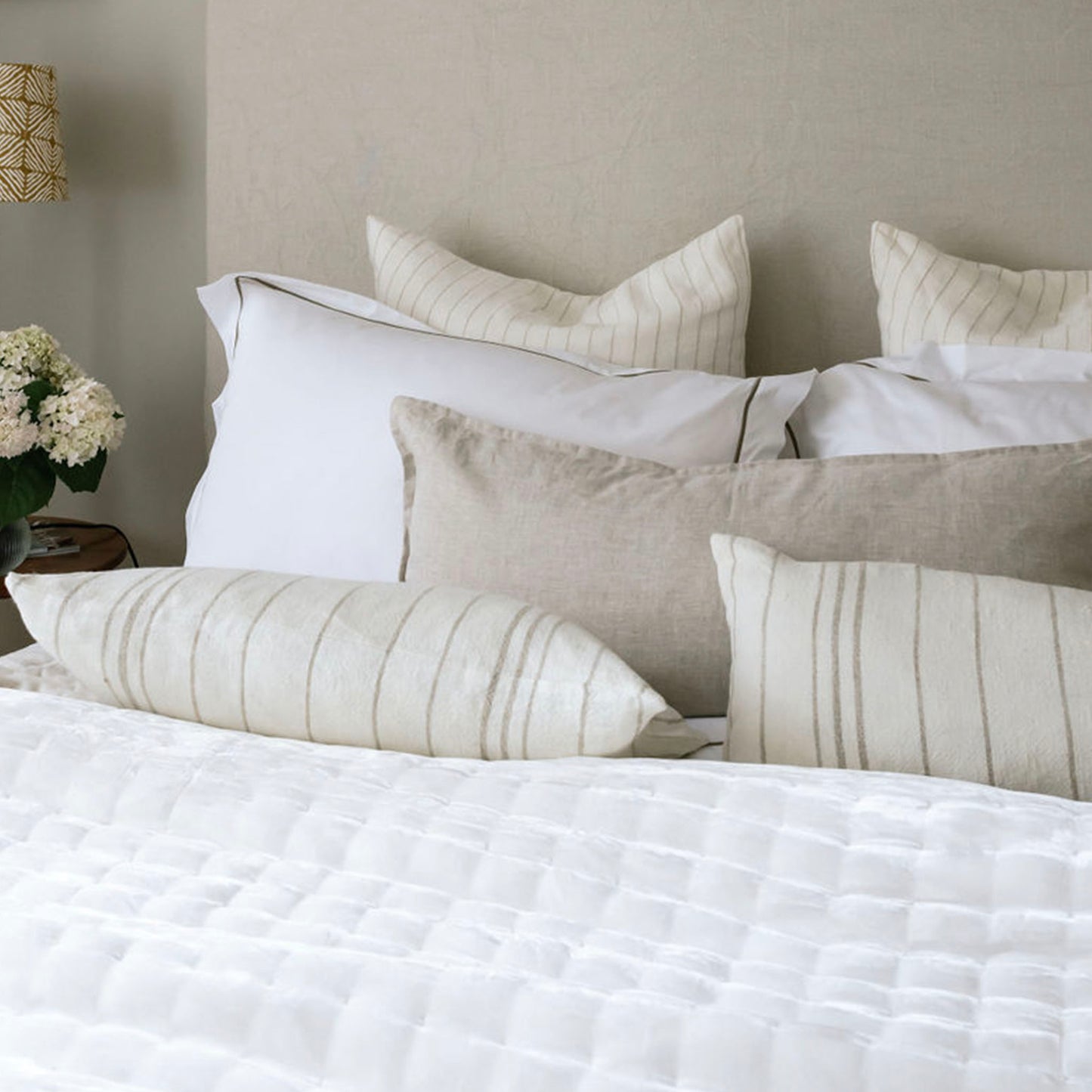 Tempt Antique White Silk Velvet Throw
