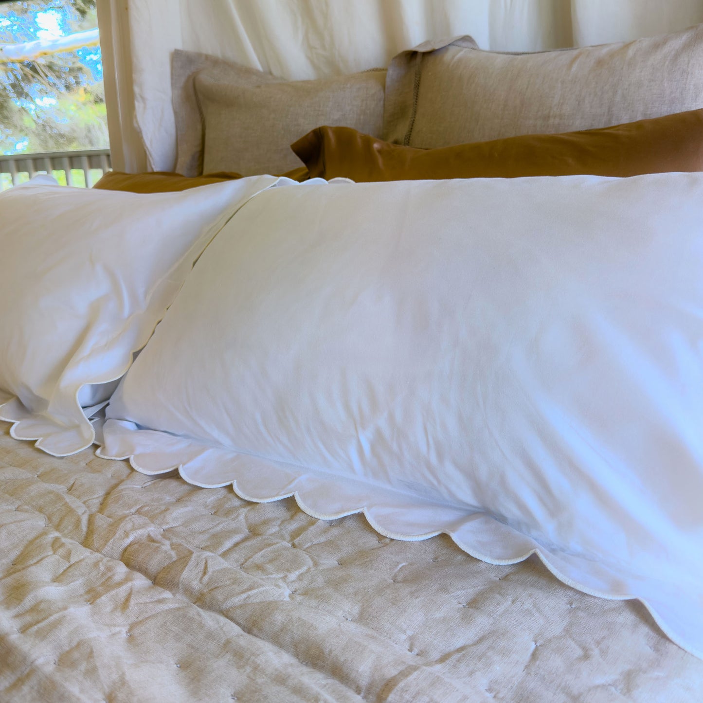 French Vanilla Scalloped Edge 400TC Cotton Pillowcases