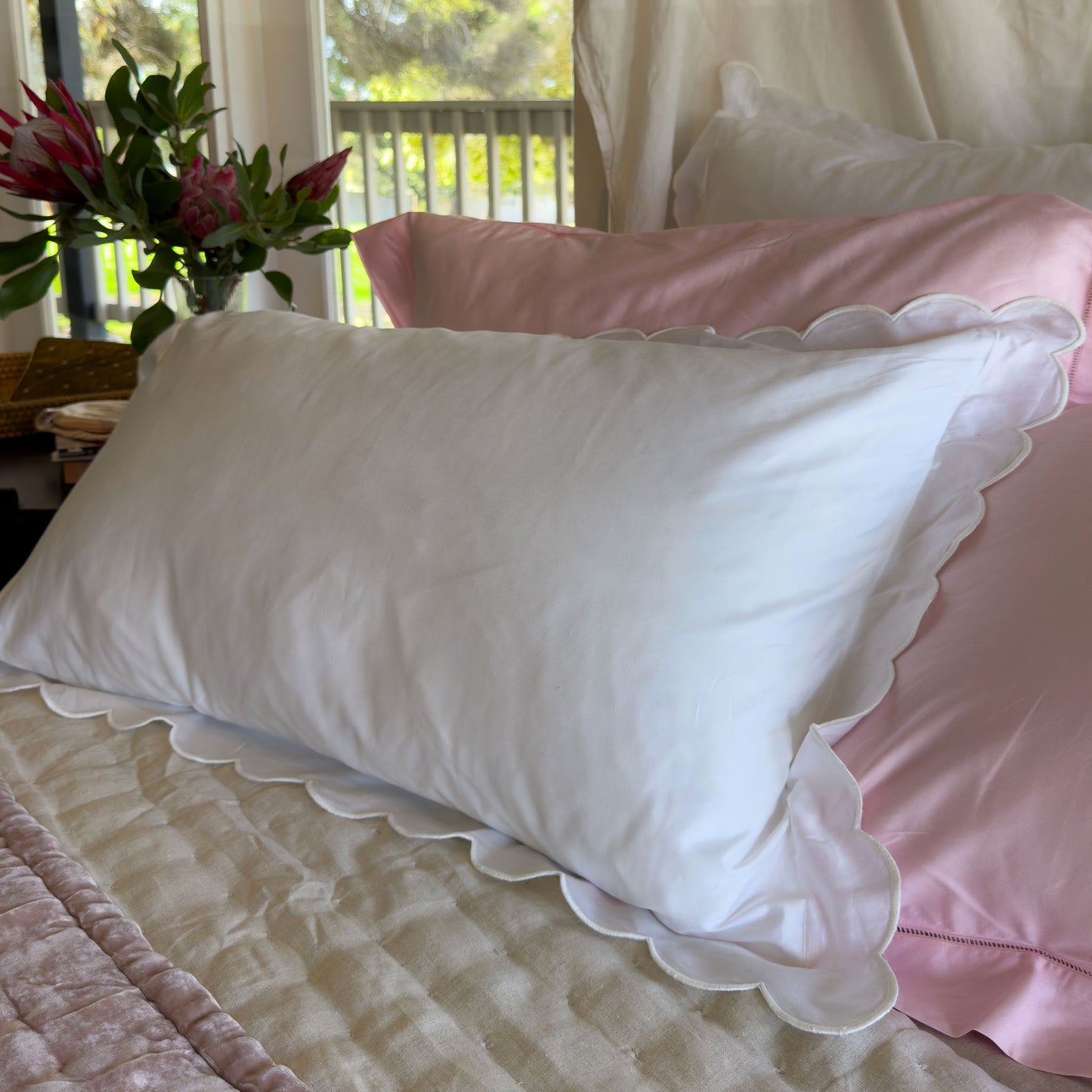 French Vanilla Scalloped Edge 400TC Cotton Pillowcases