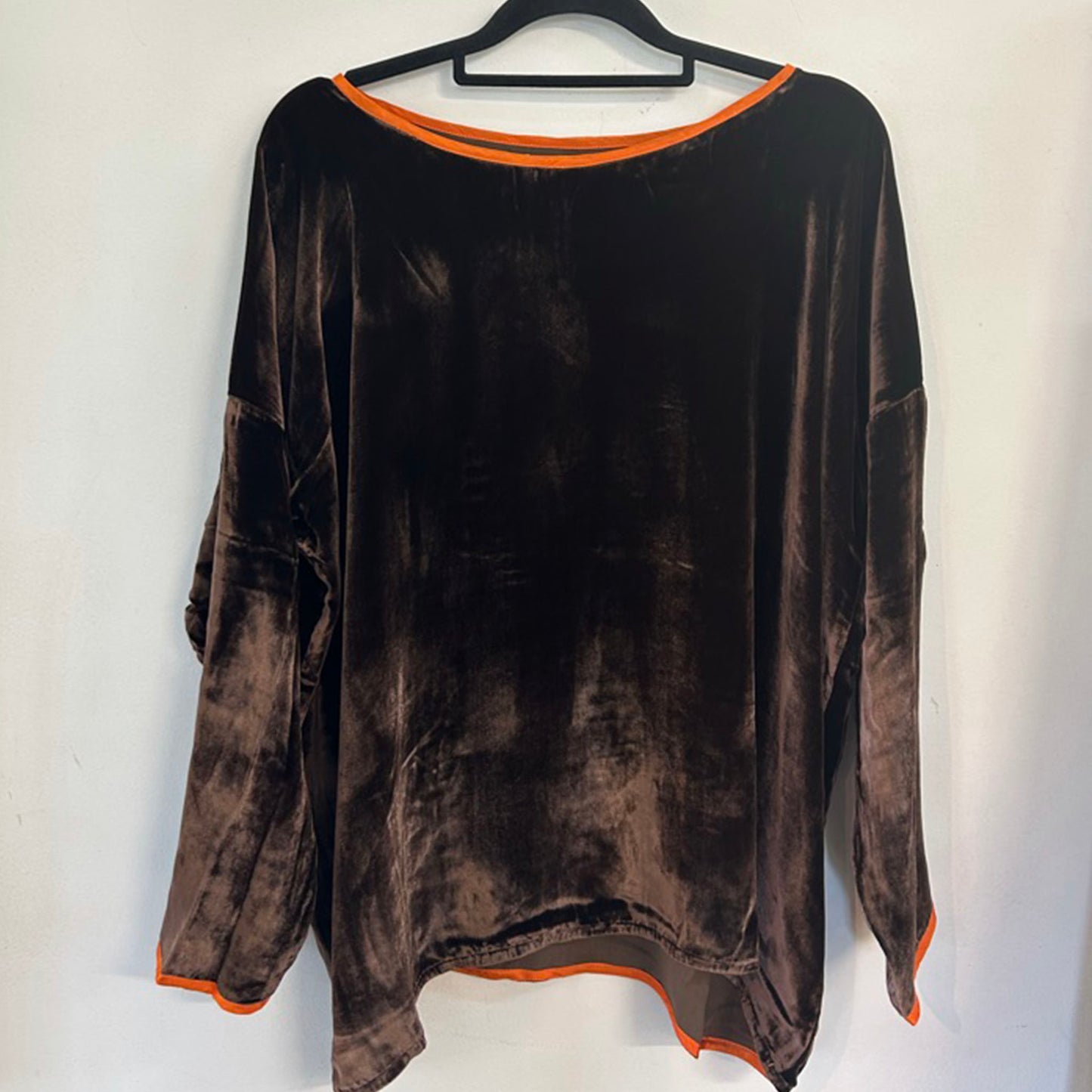 Lascar Silk Velvet Tops
