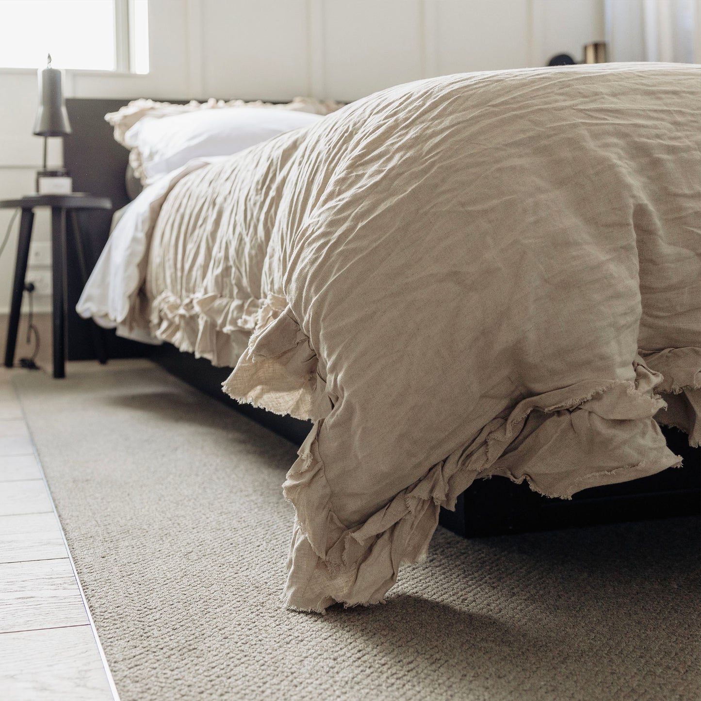 Isle Stone Ruffled Linen Duvet Covers
