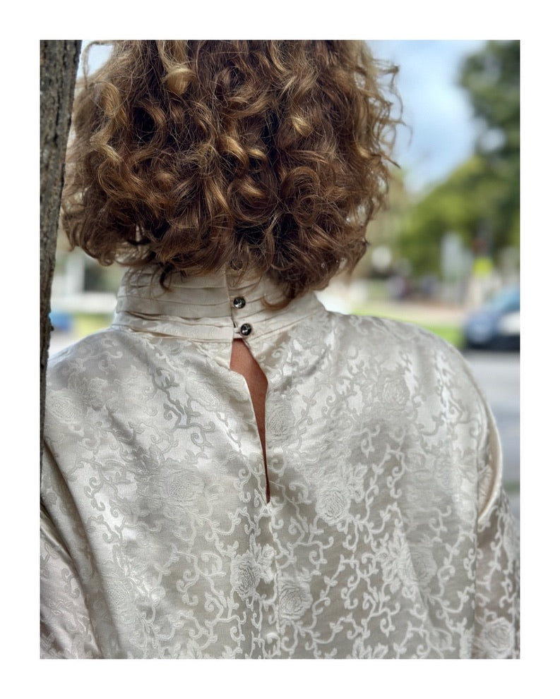 M.A. Dainty Jamie Ricotta Silk Top