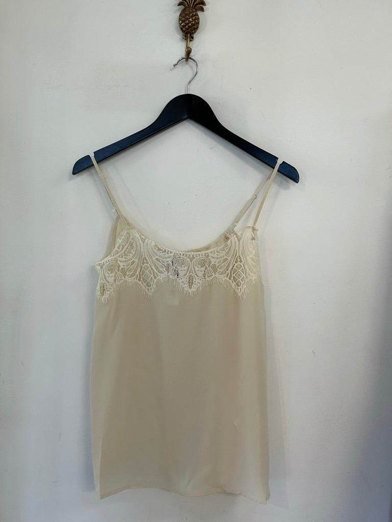 M.A. Dainty Tambourine Silk Camisoles
