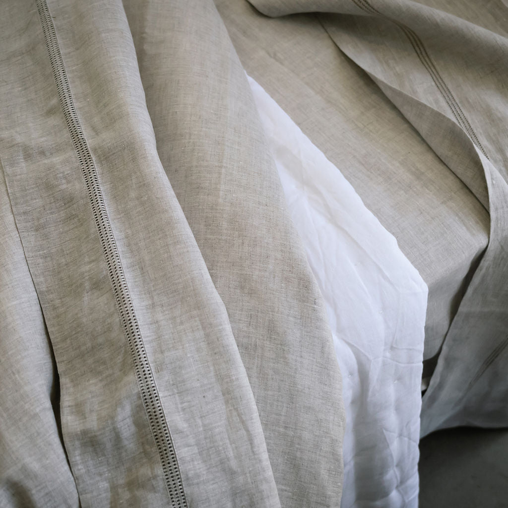 Bask Hemstitched Natural Linen Quilt