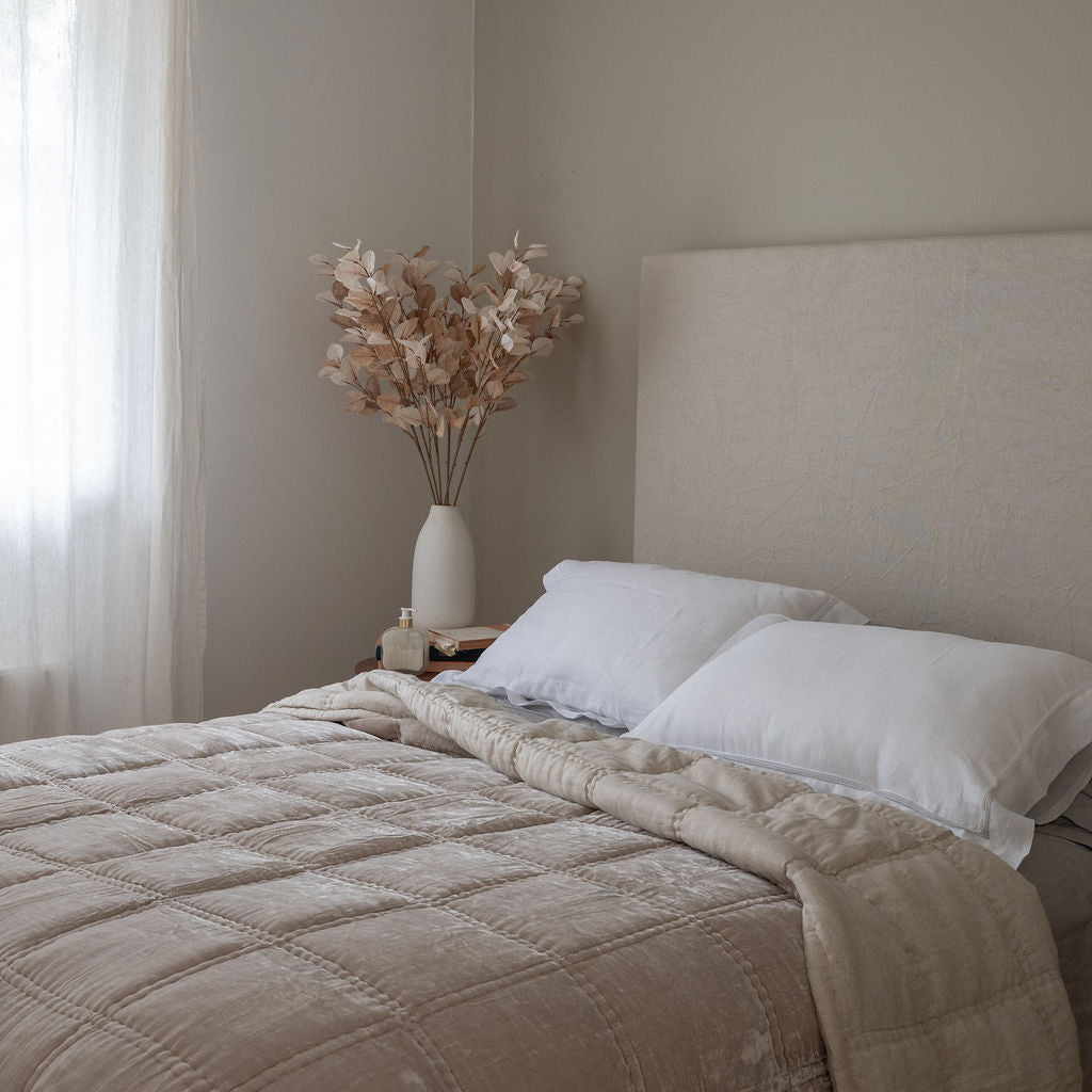 Bliss Pearl Silk Velvet Quilt