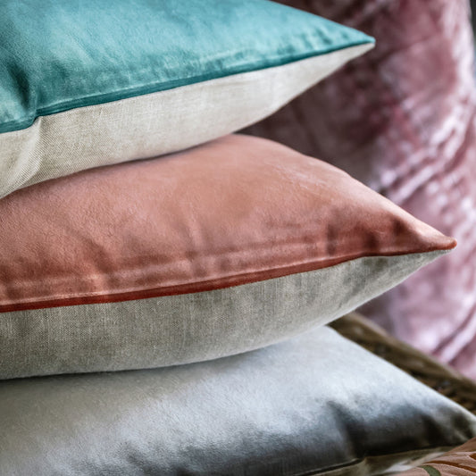 Iosis Berlingot Velvet Lumbar Cushions