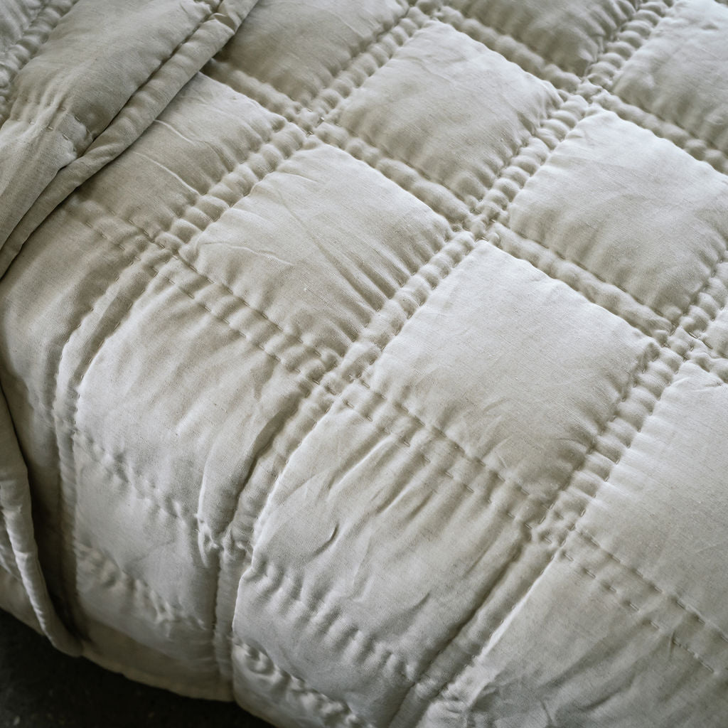 Capri Natural Linen Quilts