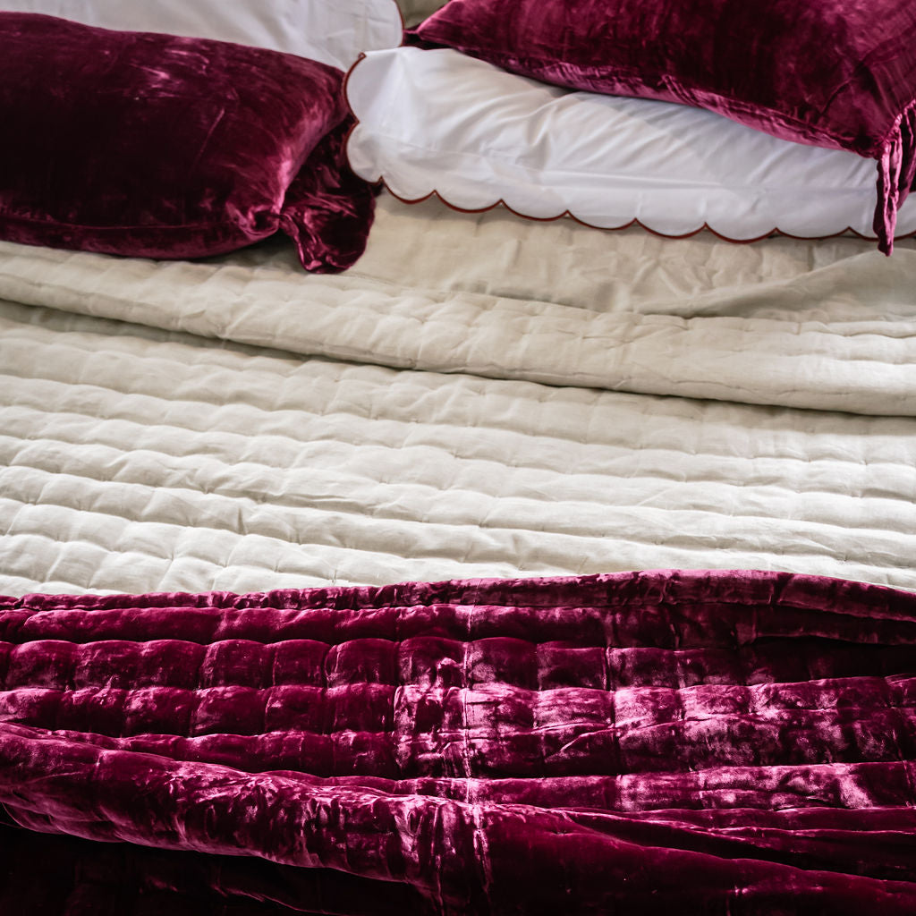 Tempt Burgundy Silk Velvet Throw