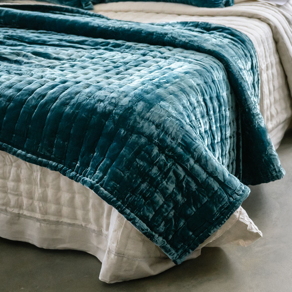 Tempt Sapphire Blue Silk Velvet Throw