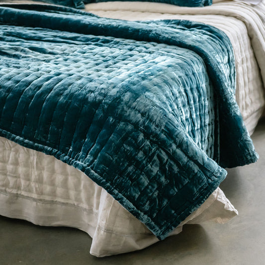 Tempt Sapphire Blue Silk Velvet Throw