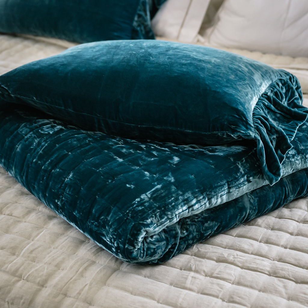 Tempt Sapphire Blue Silk Velvet Throw