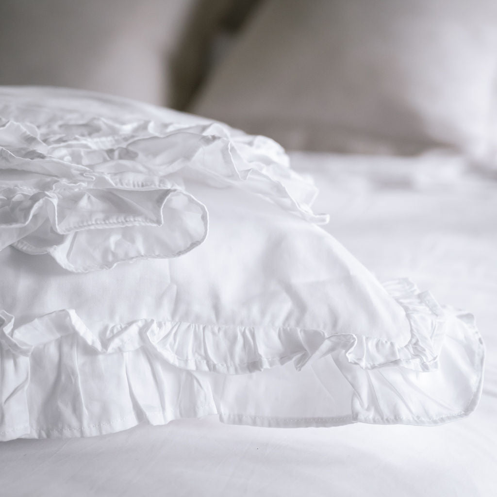 Charm Ruffled 400TC White Cotton Pillowcases