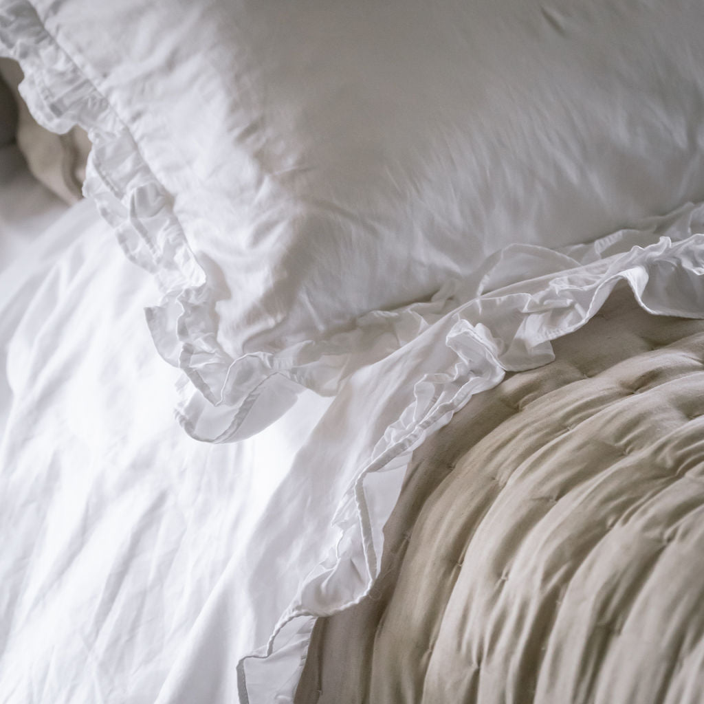 Charm Ruffled 400TC White Cotton Pillowcases