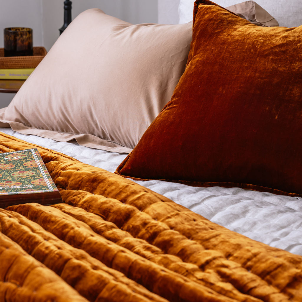 Tempt Sienna Silk Velvet Throw