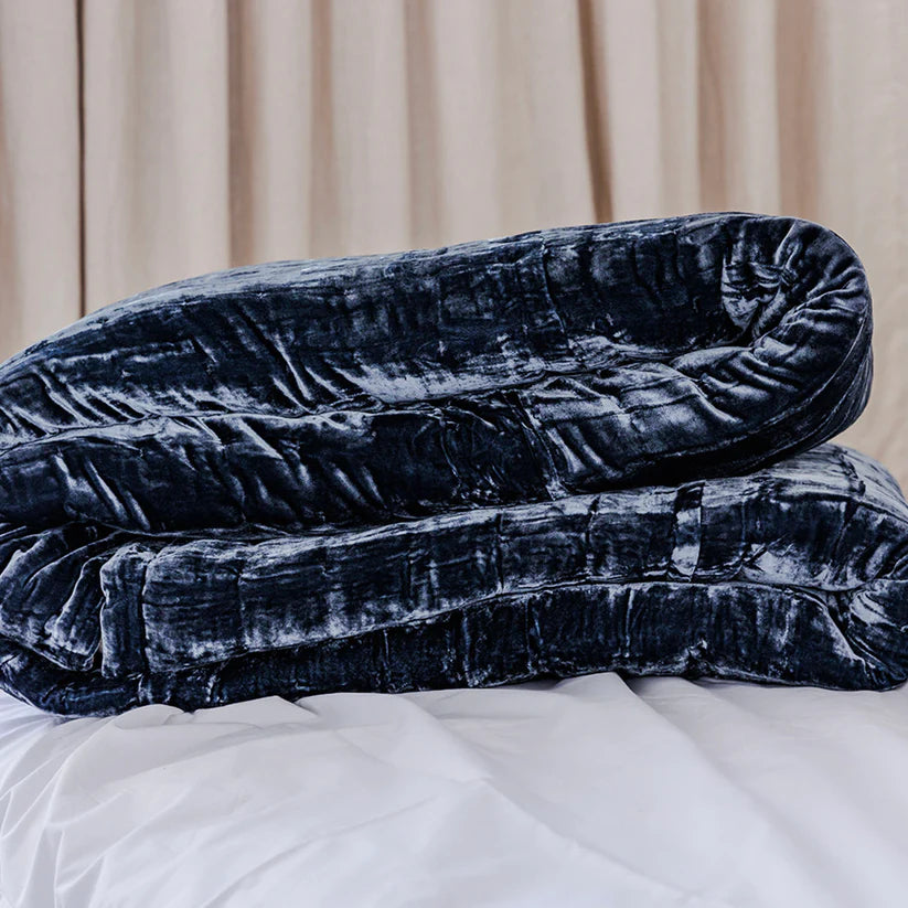 Allure Navy Silk Velvet Quilt