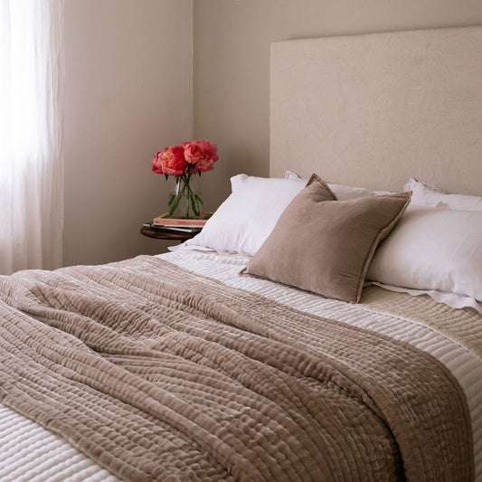 Enchant Pearl Silk Velvet Comforter