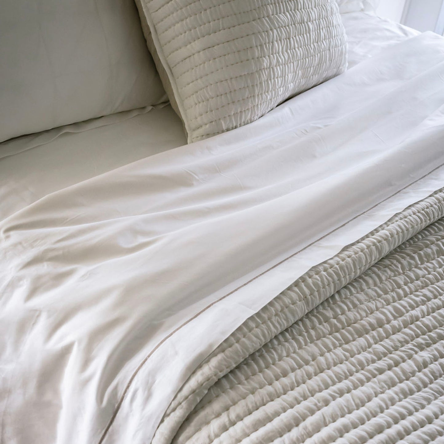 Whimsy White Silk Comforter