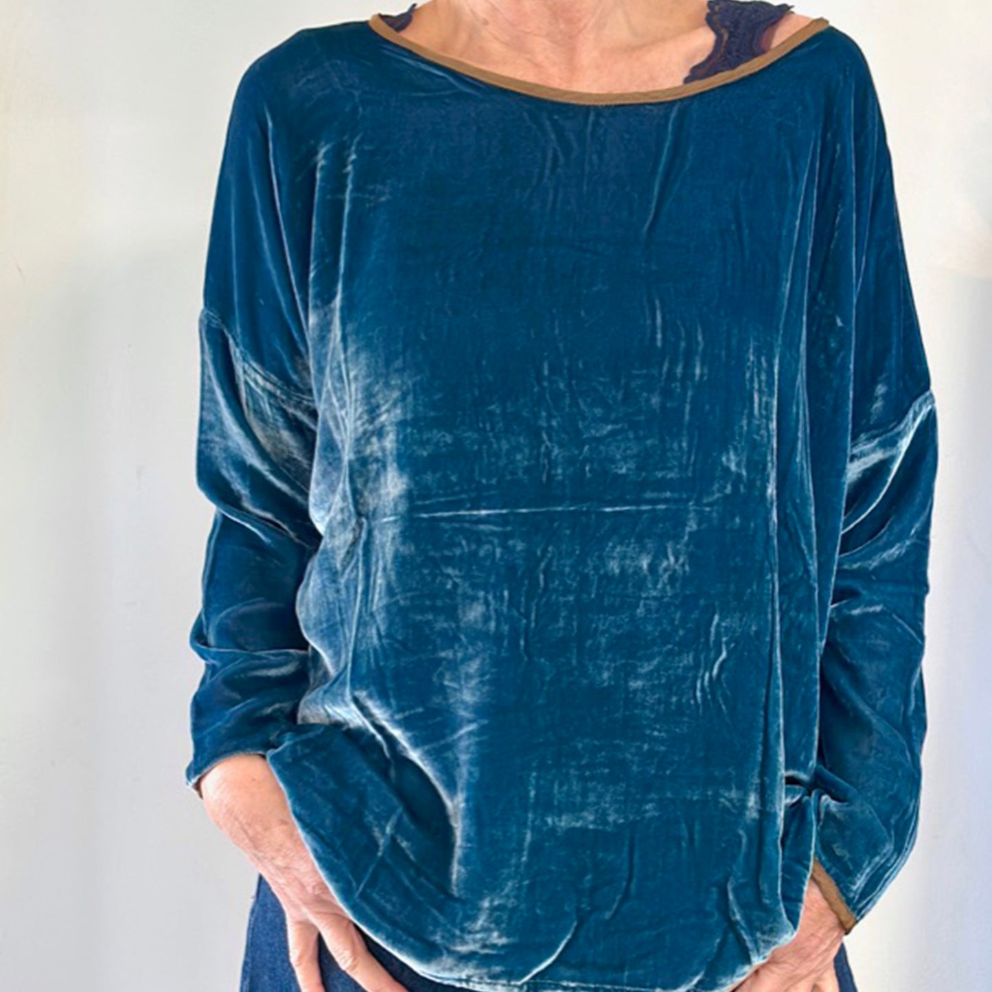 Lascar Silk Velvet Tops