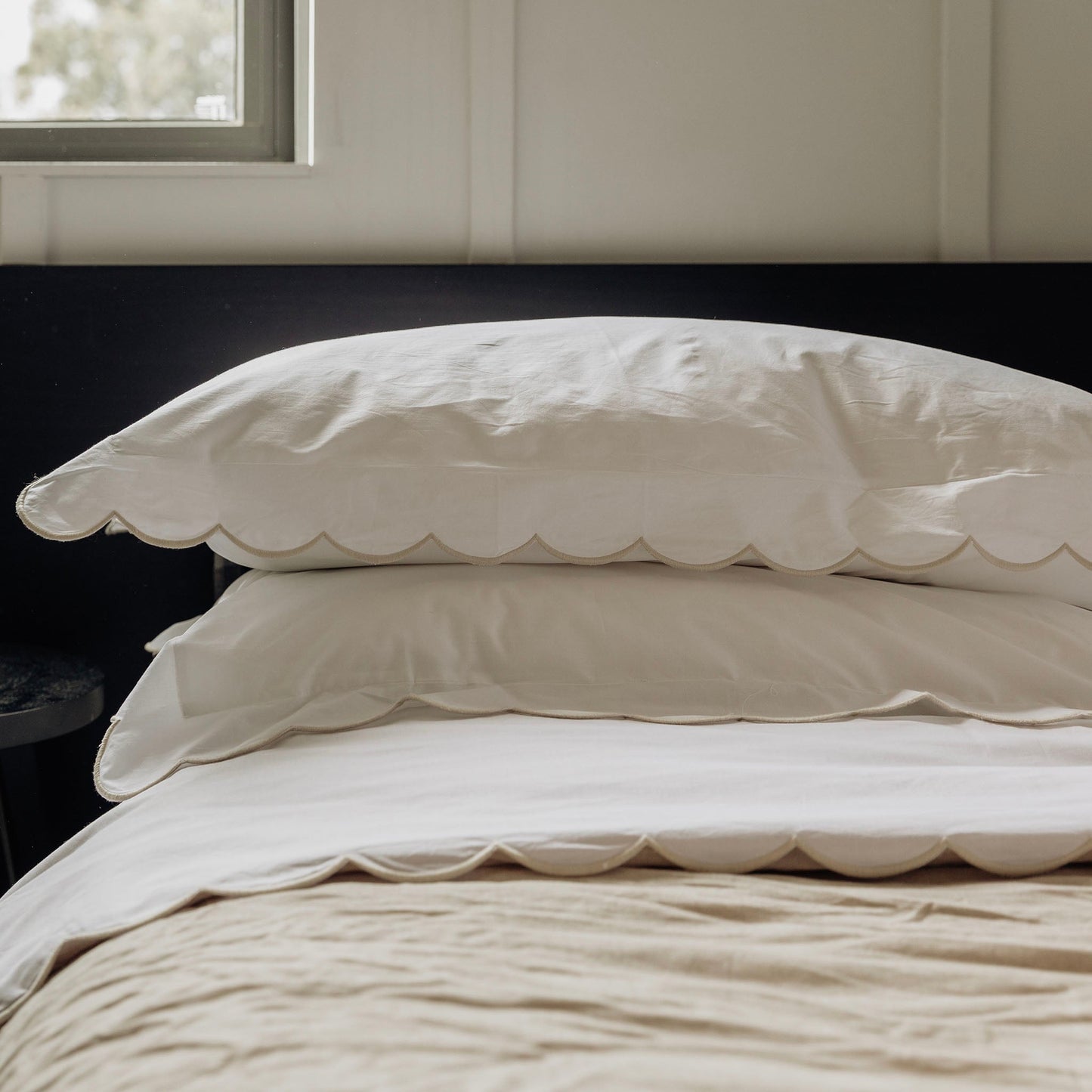 Scalloped Edge Cotton Pillowcases