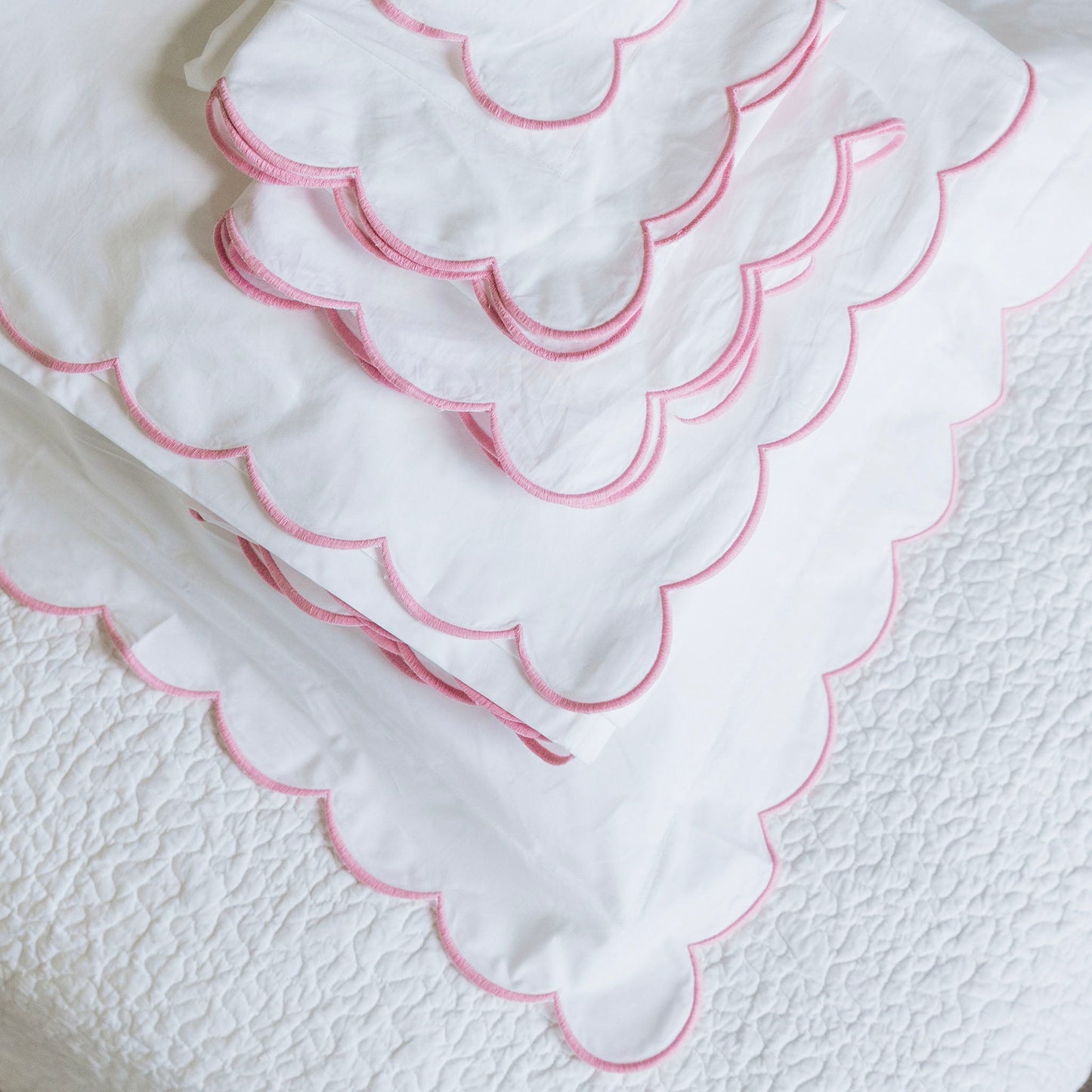 Scalloped Edge Cotton Sheet Sets