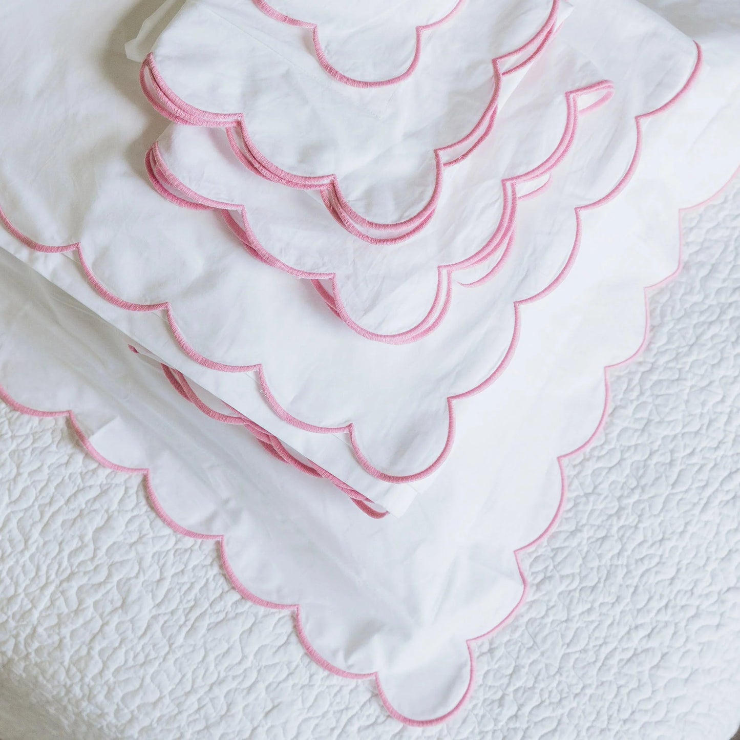 Scalloped Edge 250TC Cotton Sheet Sets