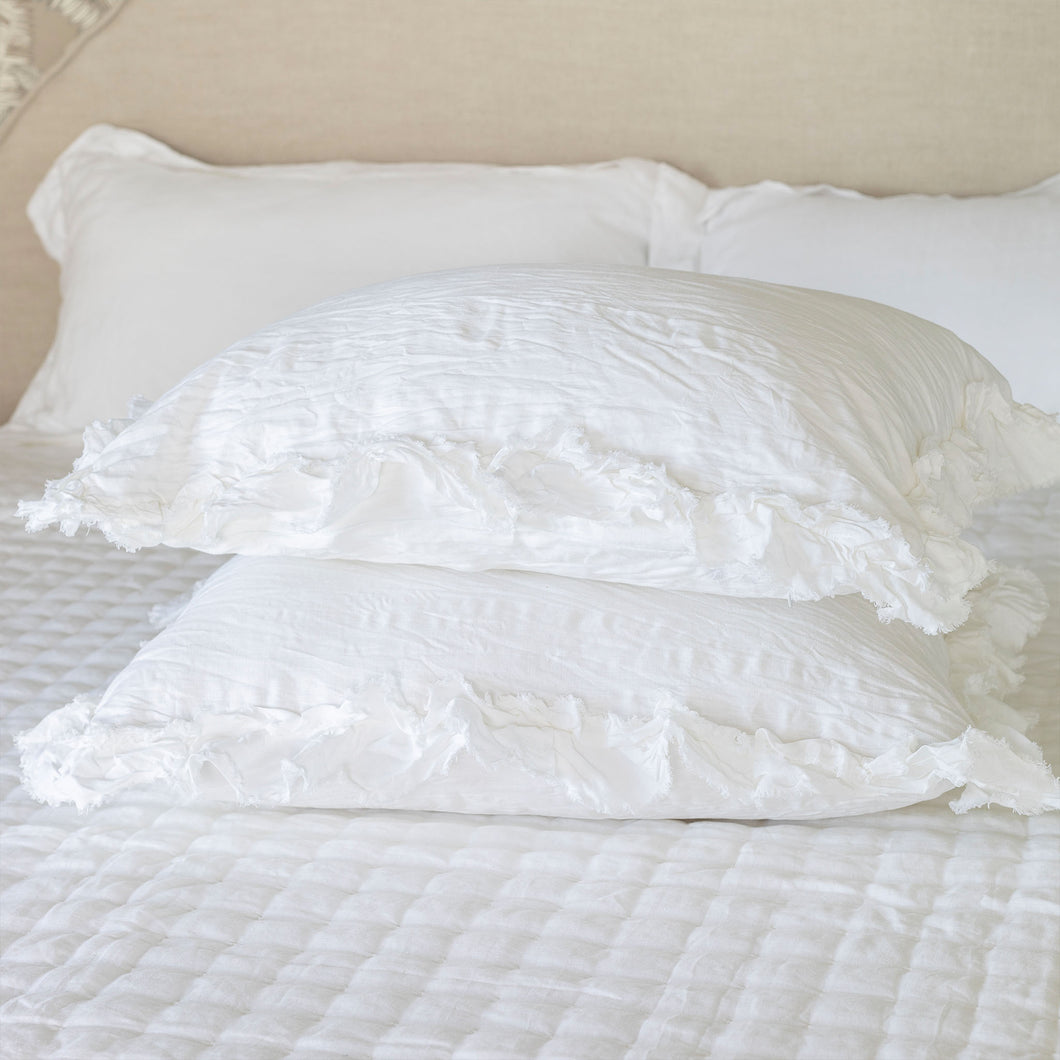 Isle Ruffled Linen Pillowcases - White