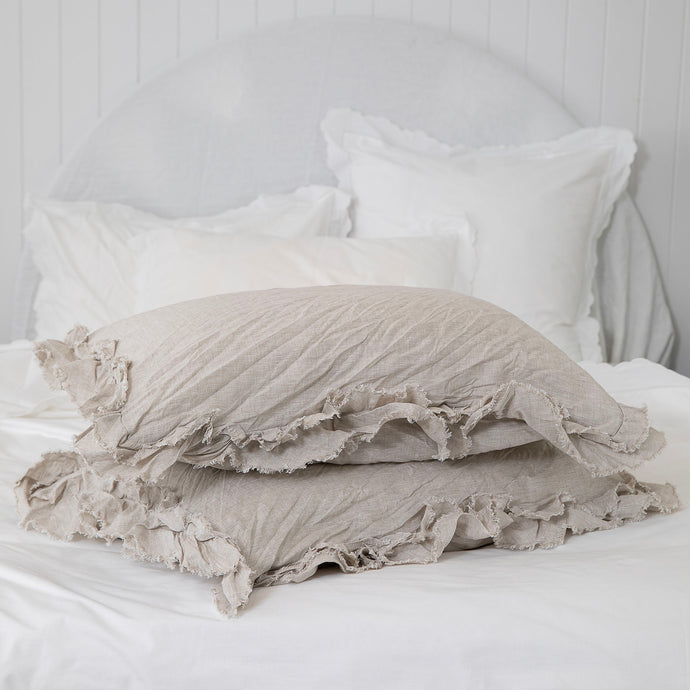 Isle Ruffled Linen Pillowcases - Natural
